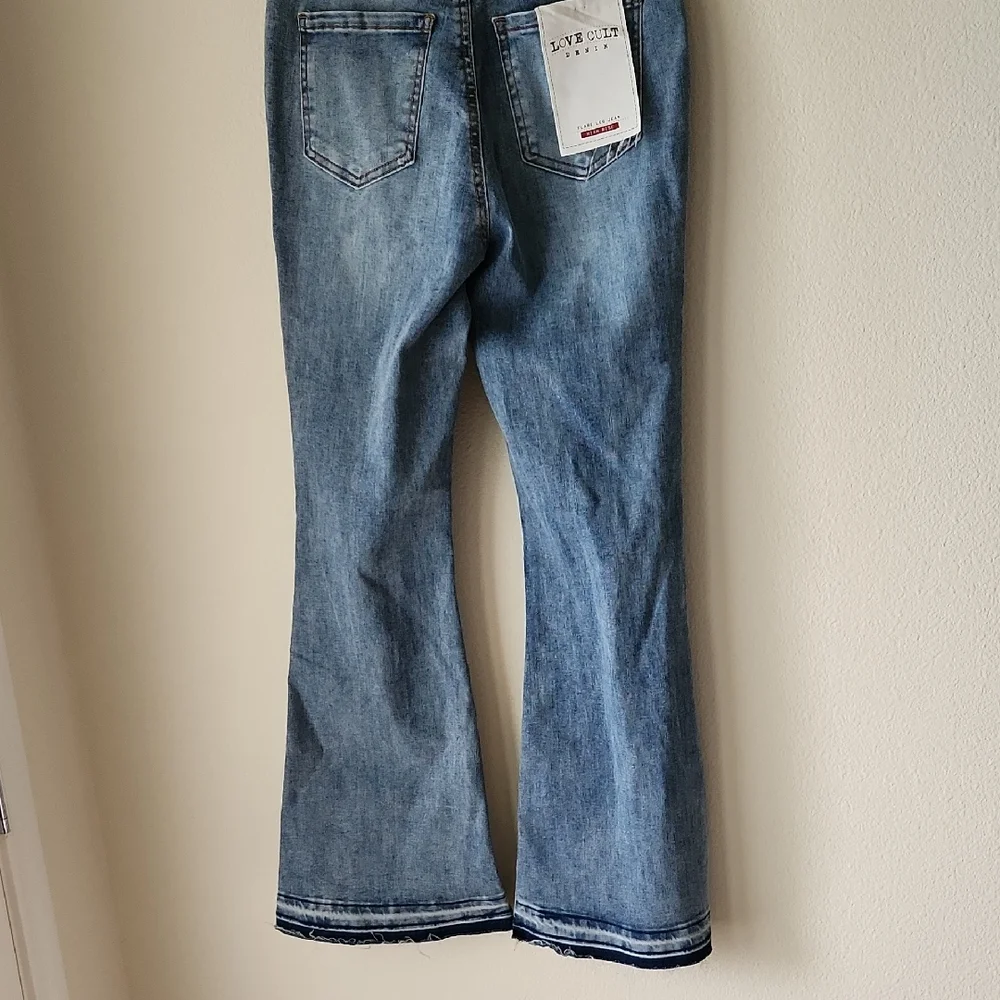 LOVE CULT DENIM Classic Blue Flare Leg High Rise Jeans  Sz 5 Y2K retro NWT - Picture 11 of 16